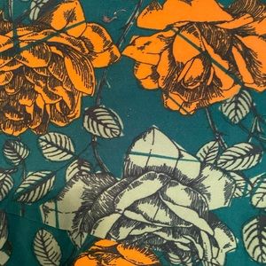 Llr tc rose leggings euc